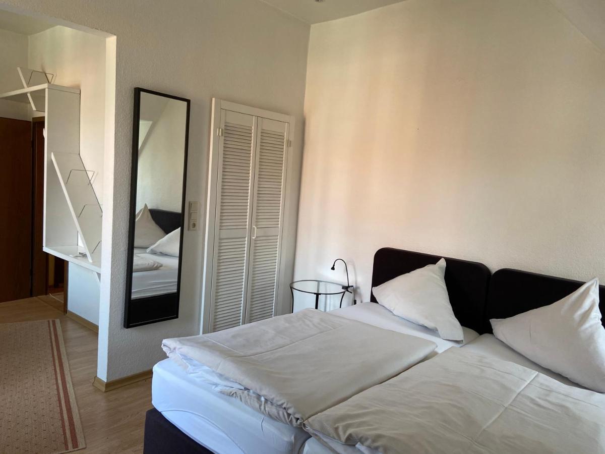 Klosterschaenke Hude Hotel Ferienwohnungen Restaurant Cafe Dış mekan fotoğraf
